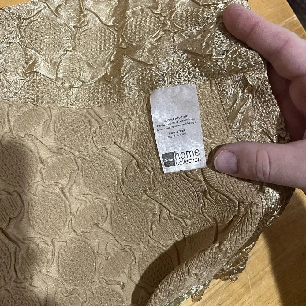 JCPenney Gold Crinkle Waterfall Valance Beads 26x30